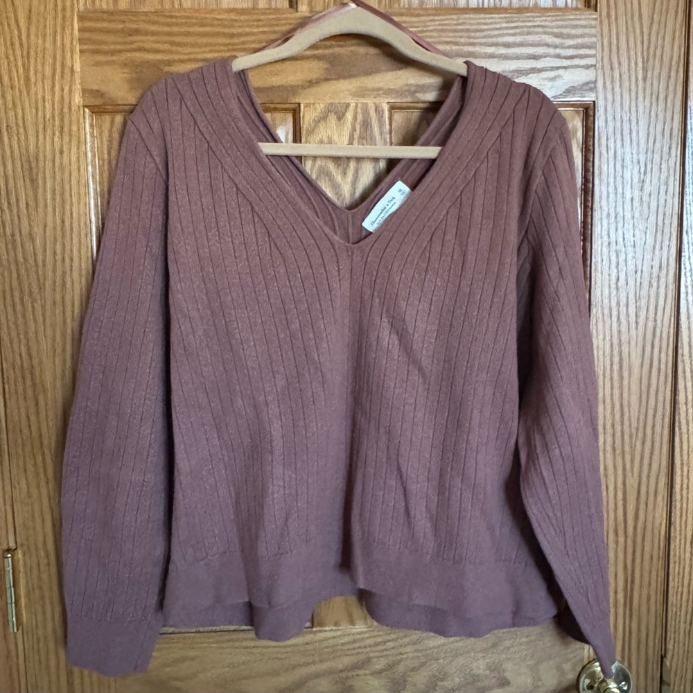 Abercrombie & Fitch Double V-Neck Sweater - Brown - XL